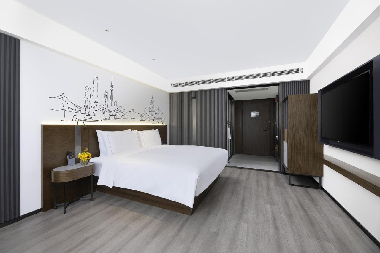 Отель Urcove By Hyatt Xi'An Hi-Tec Экстерьер фото